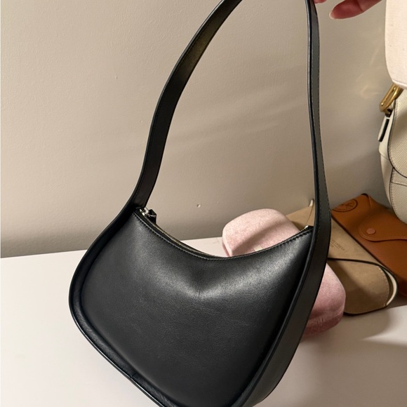 THE ROW
Half Moon leather shoulder bag - Picture 2 of 5